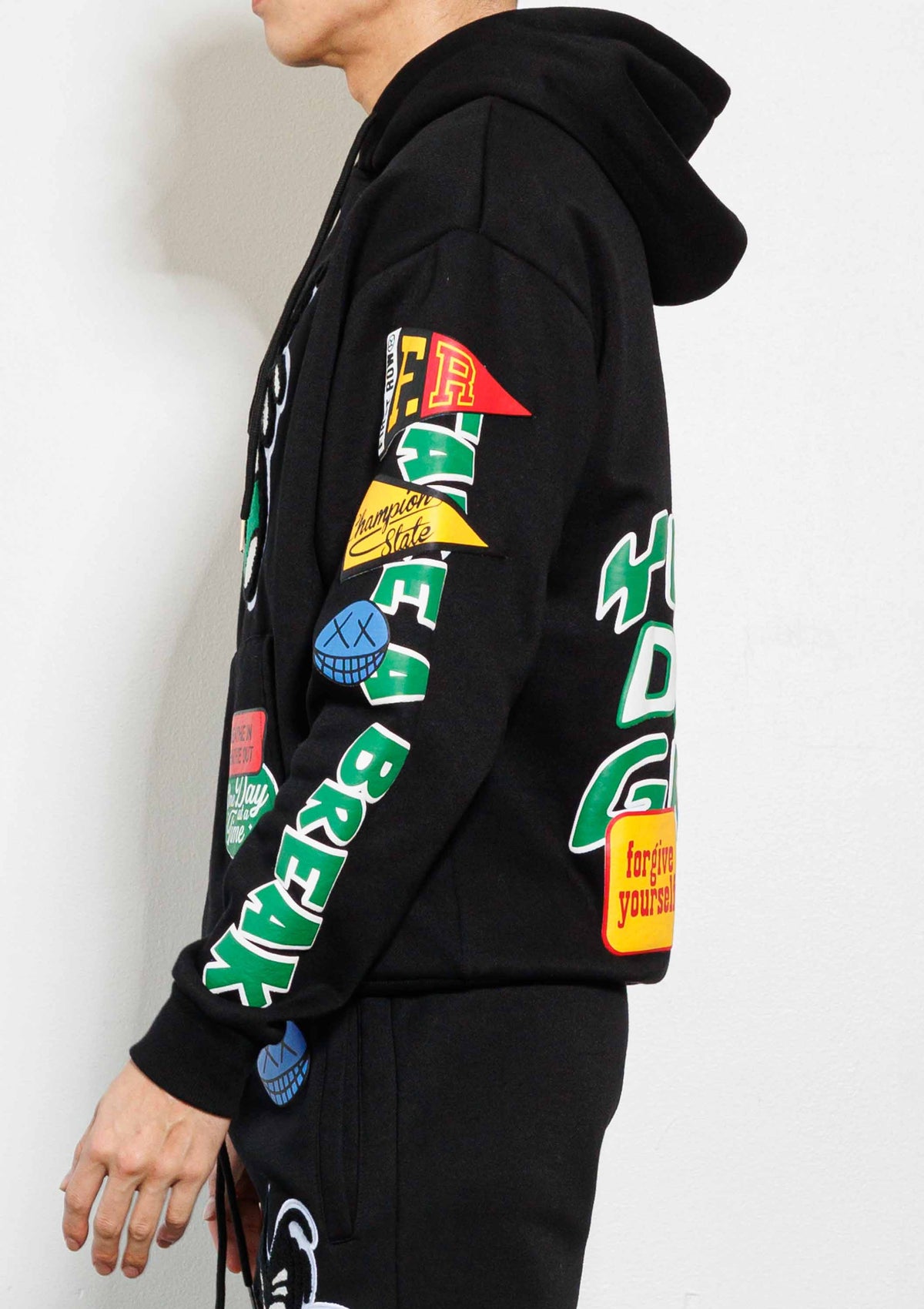 SPRING BREAK CHENILE PATCH GRAPHIC HOODIE