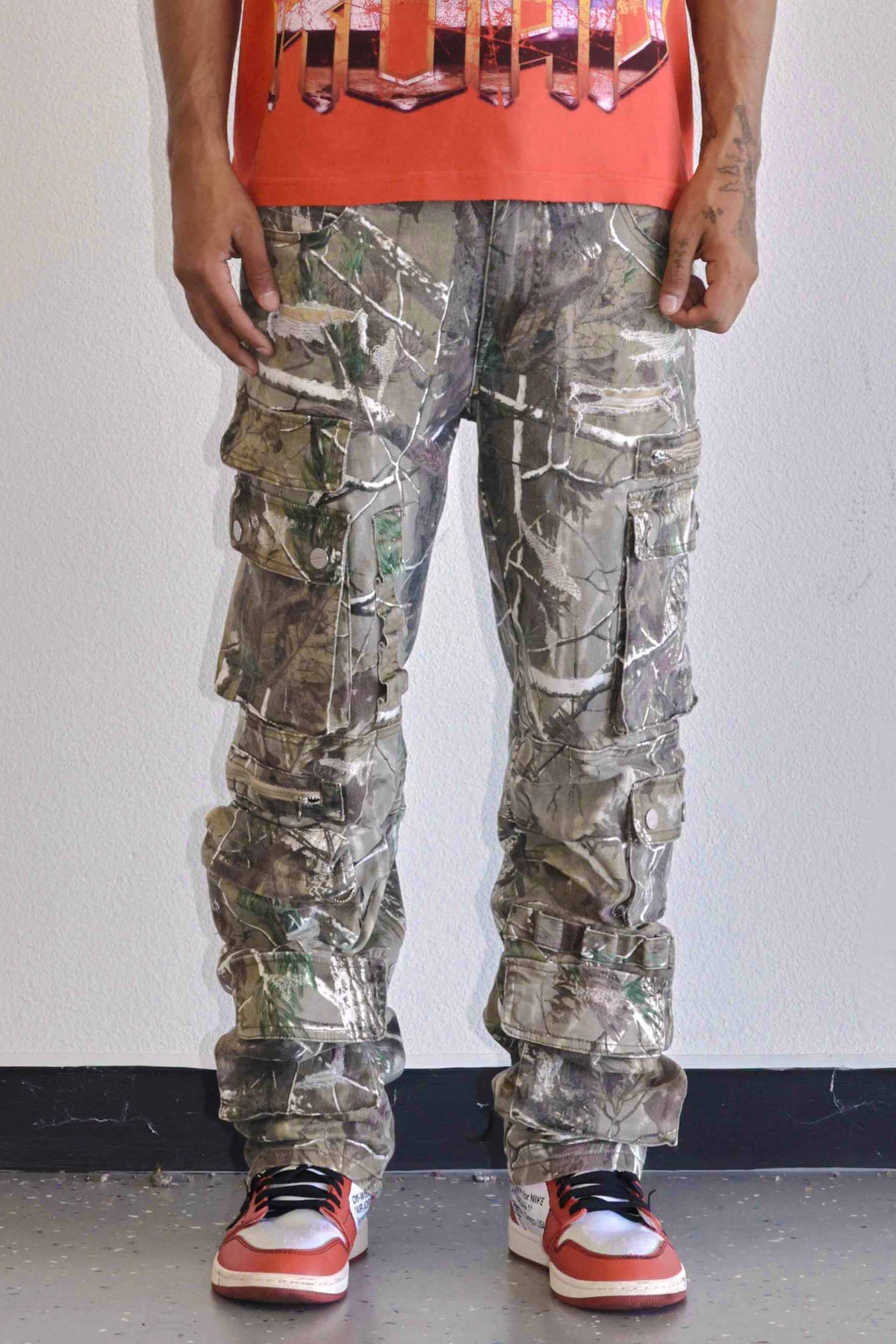 UTILITY CARGO MULTI DENIM PANTS | First Row