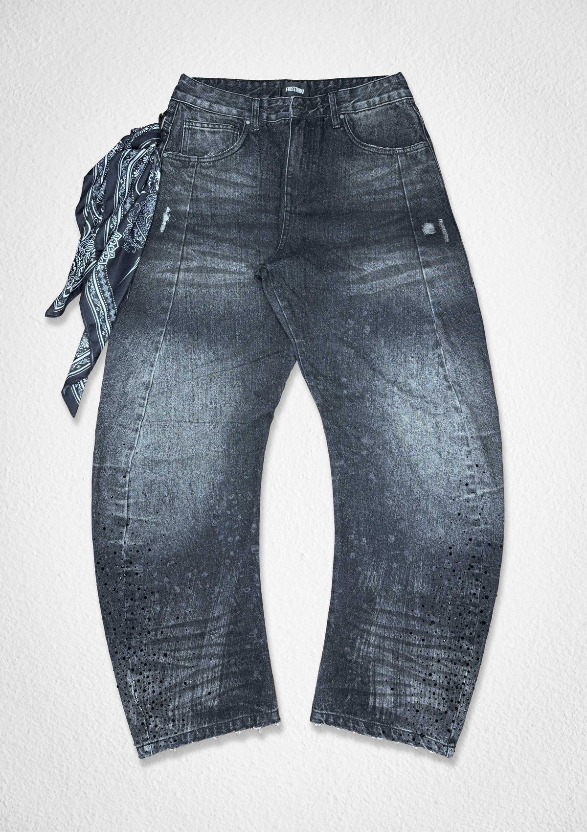 STUDDED WASH  BARREL JEAN