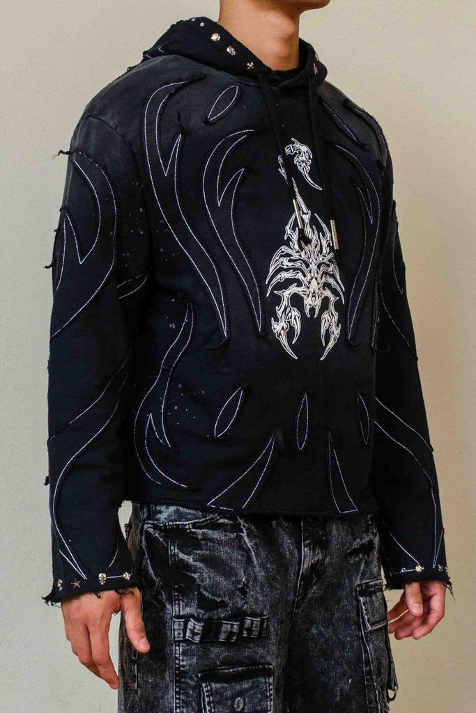 [FRF2211] BEWARE WAKE UP & BE FIERCE SCORPION HOODIE