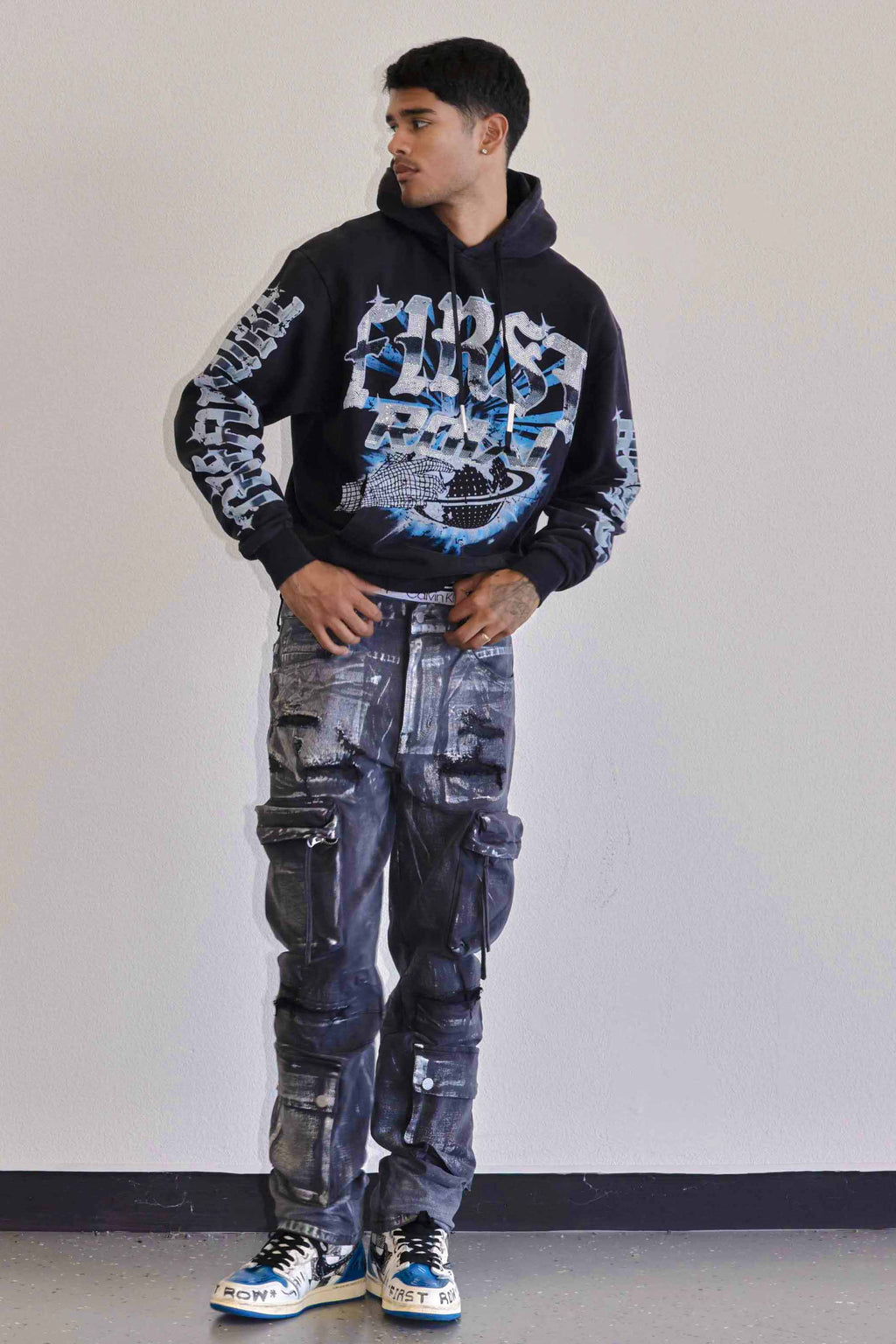 RADICAL INTELIGENCE WORLD HOODIE