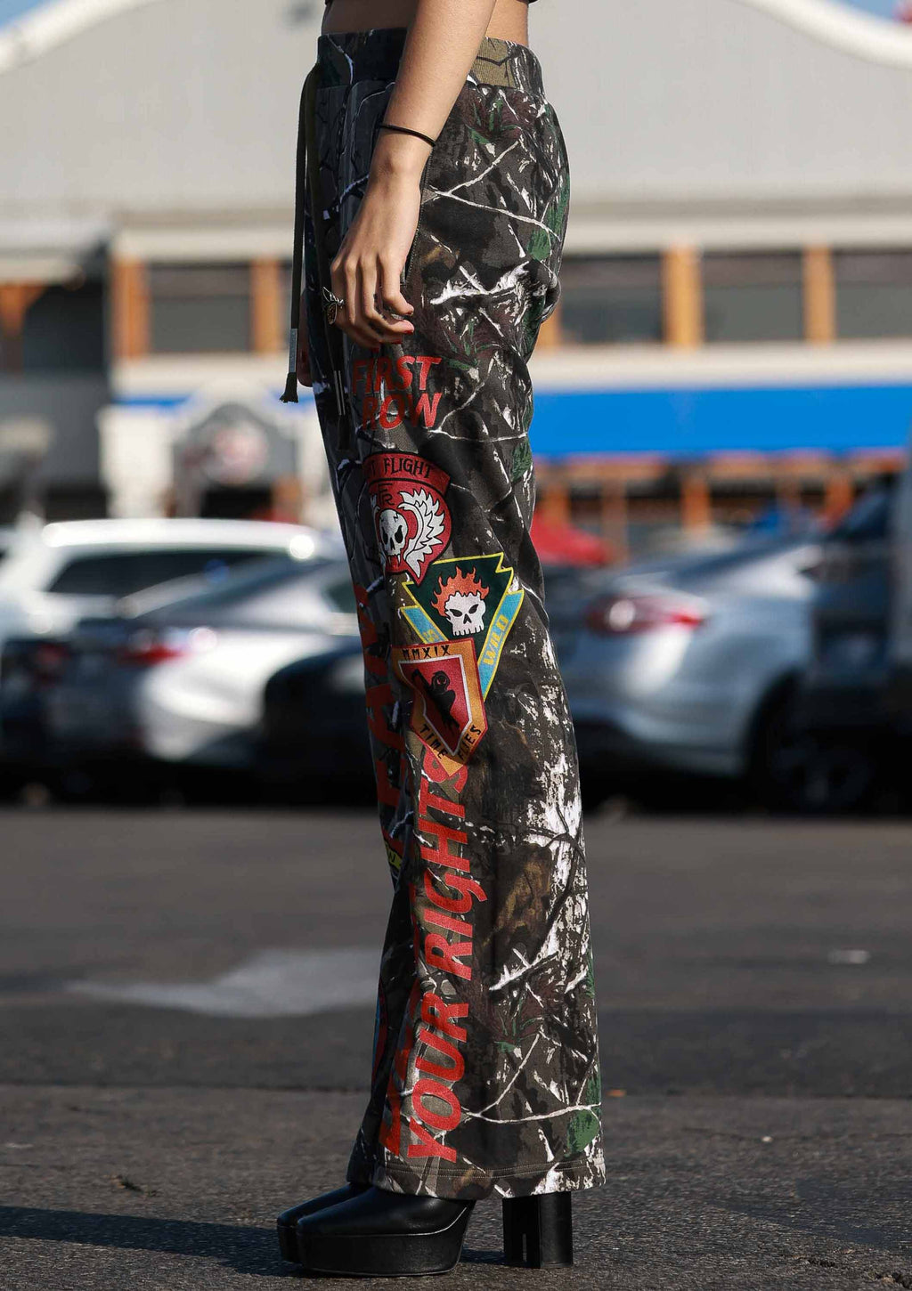 LOGO ALLOVER FLARE JOGGER