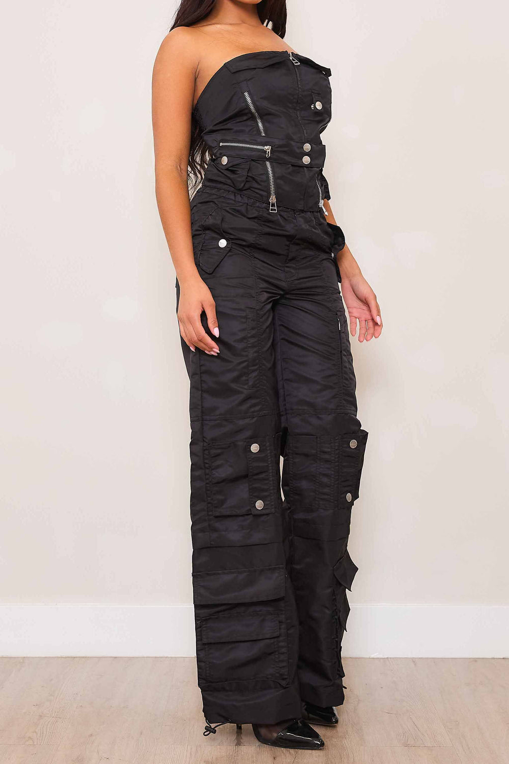 UTILITY NYLON WIDE CARGO PANTS