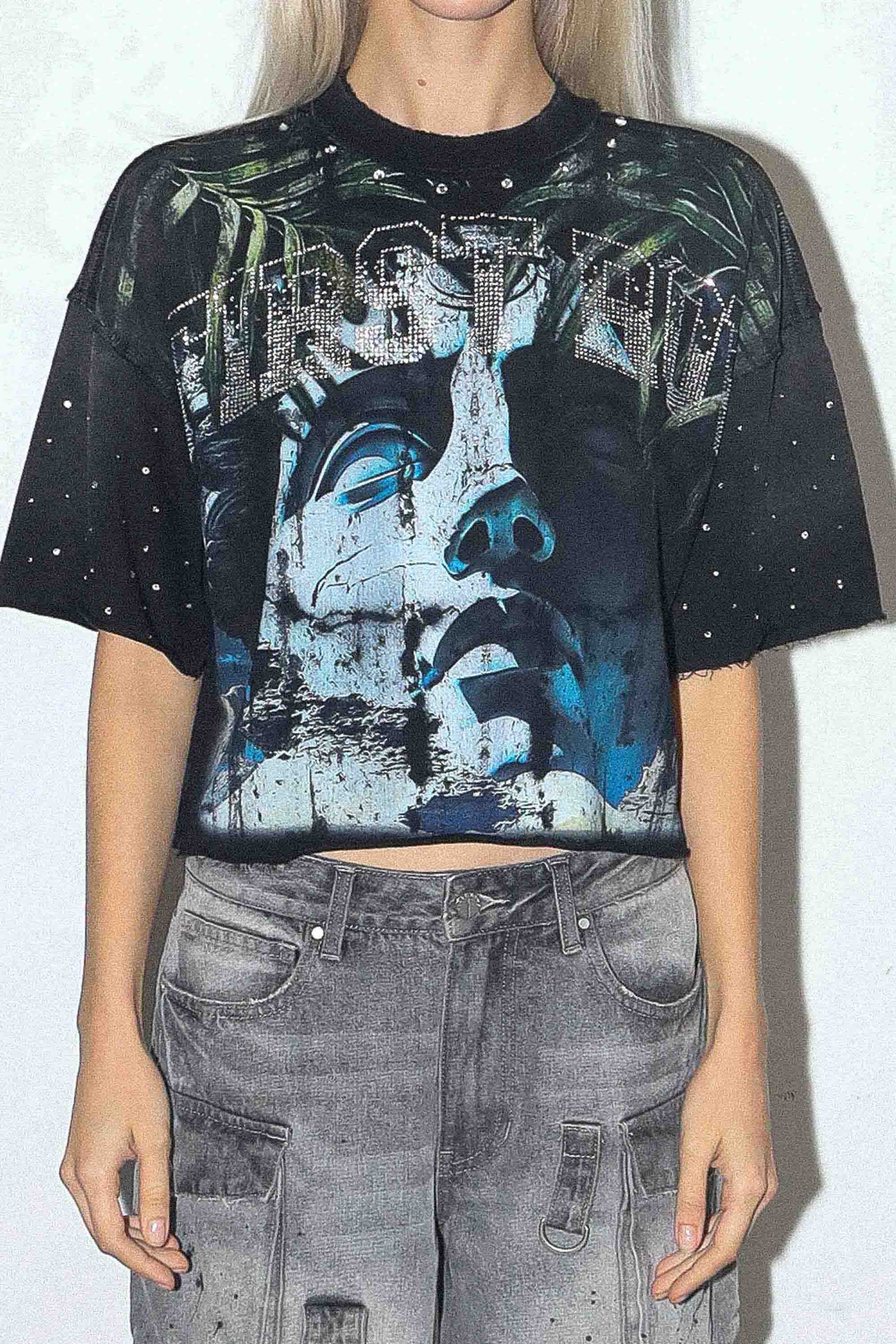 LOST UTOPIA MYTH CROPPED TEE