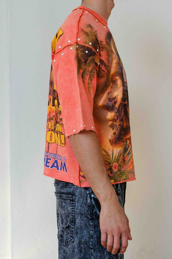 LOST UTOPIA BROKEN CROPPED  TEE