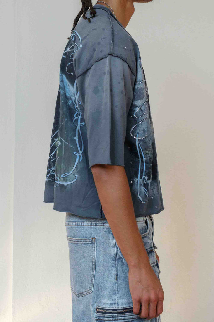 LOST UTOPIA UNEARTH CROPPED TEE