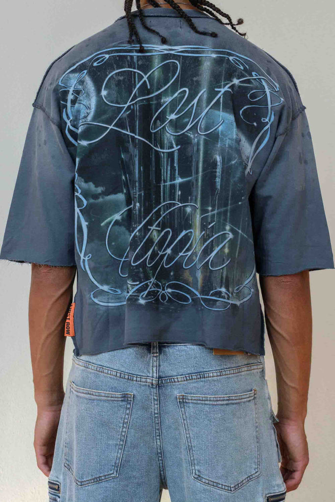 LOST UTOPIA UNEARTH CROPPED TEE