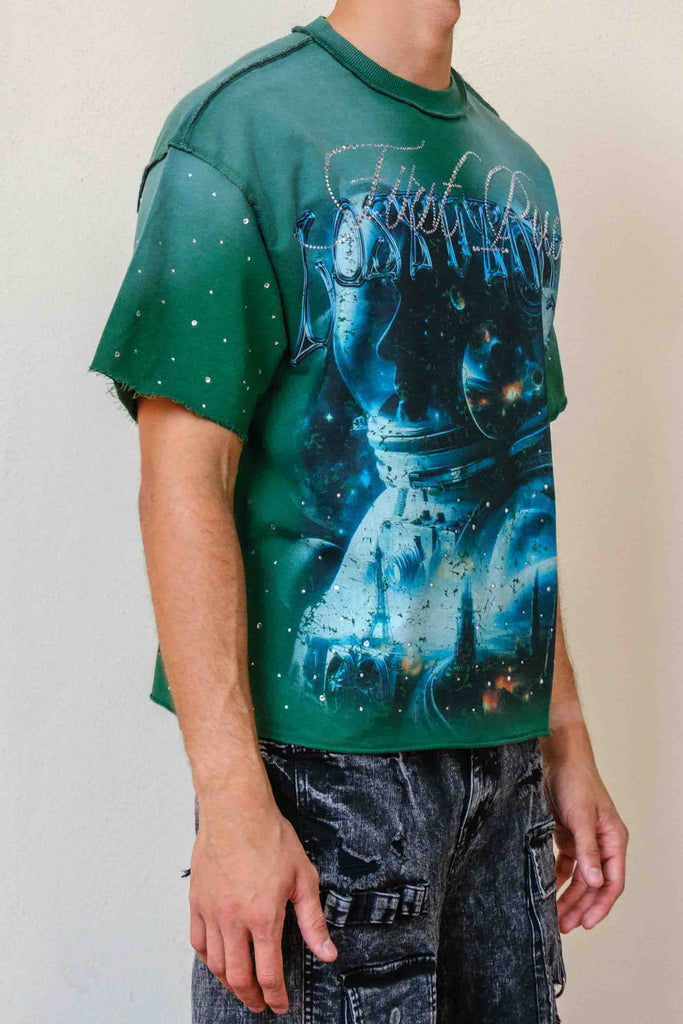 LOST UTOPIA UNIVERSE CROPPED TEE