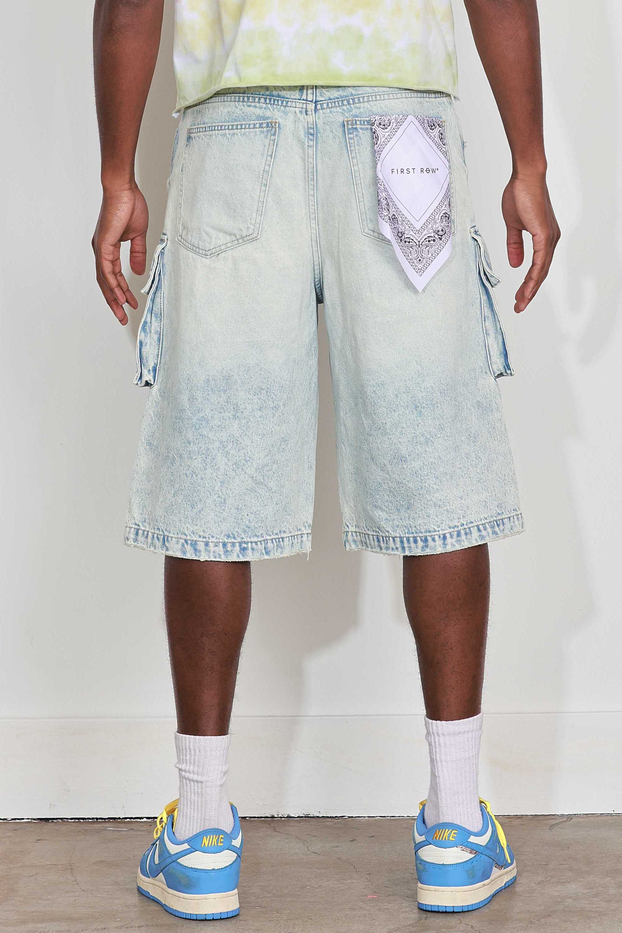 WASHED MULTI CARGO DENIM JORTS