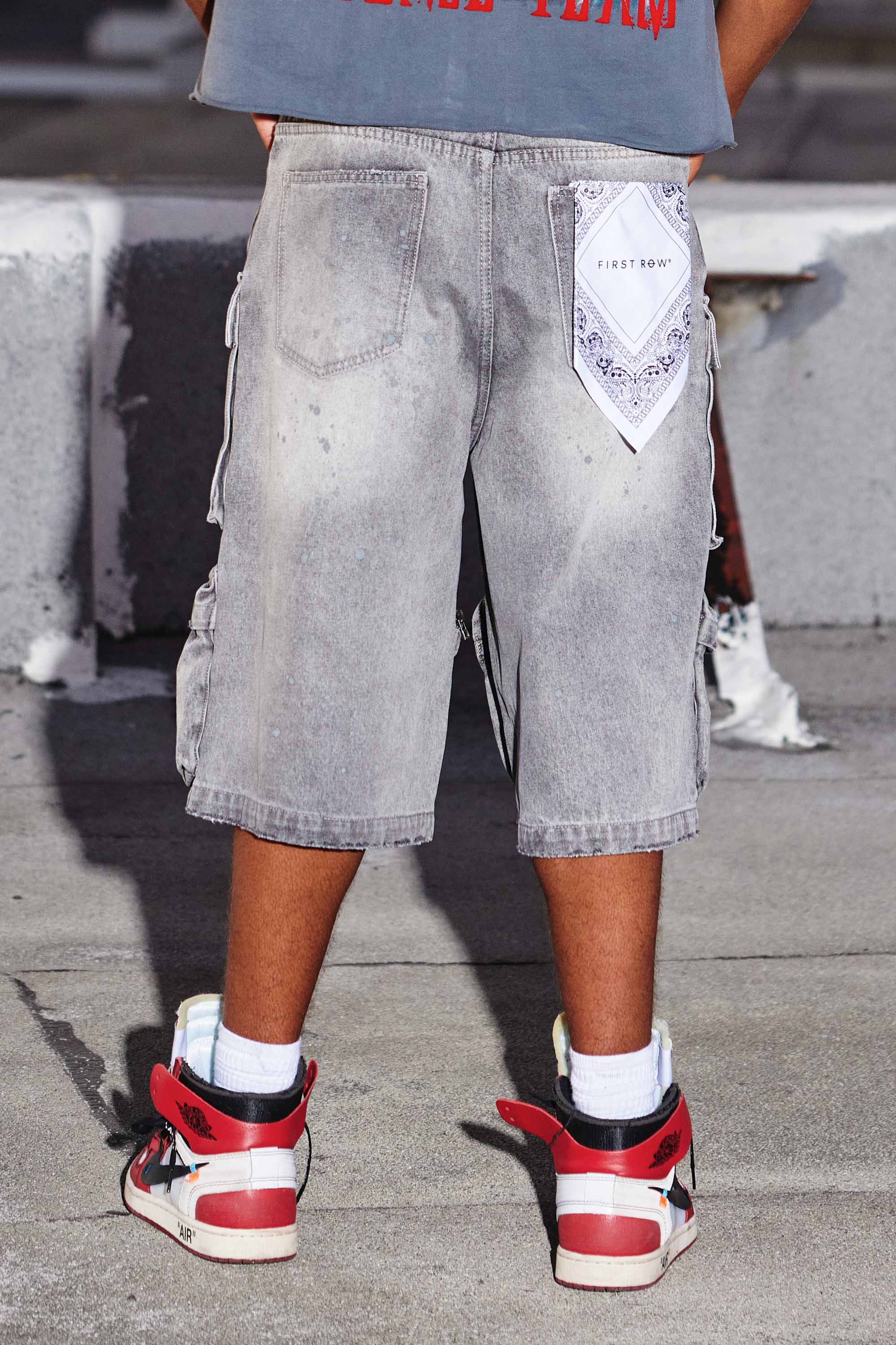 WASHED MULTI CARGO DENIM JORTS