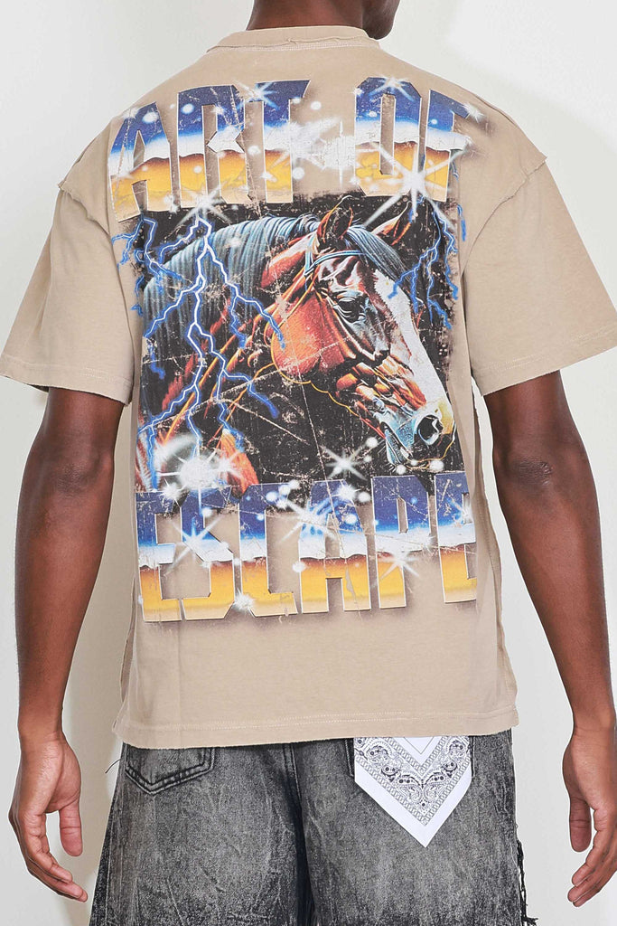 ART OF ESCAPE HORSE TEE