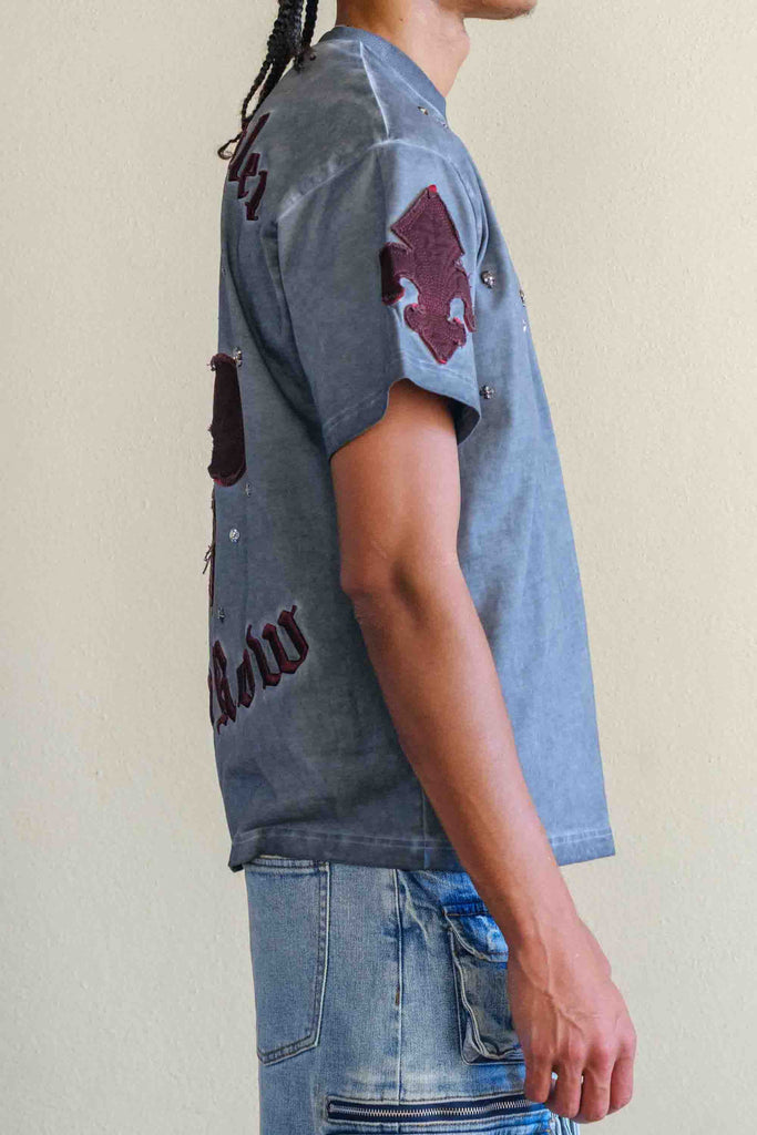 FAITH DEALER A SACRED VOW APPLIQUE WASHED TEE