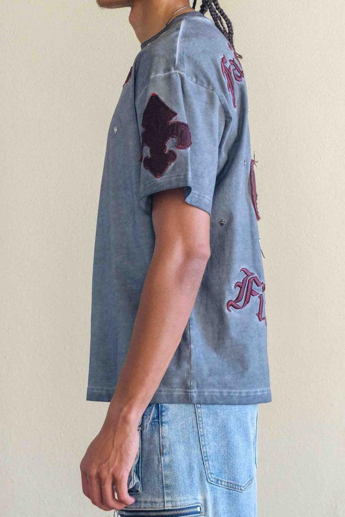 FAITH DEALER A SACRED VOW APPLIQUE WASHED TEE