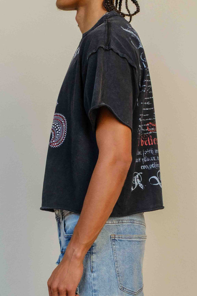 [FRT2247] FAITH DEALER A SACRED VOW NOBILITY CROPPED TEE