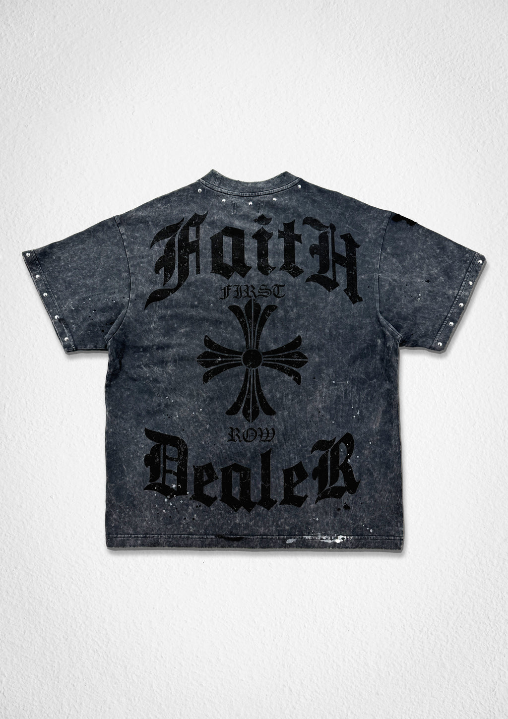 FAITH DEALER FLEUR DE LIS TEE