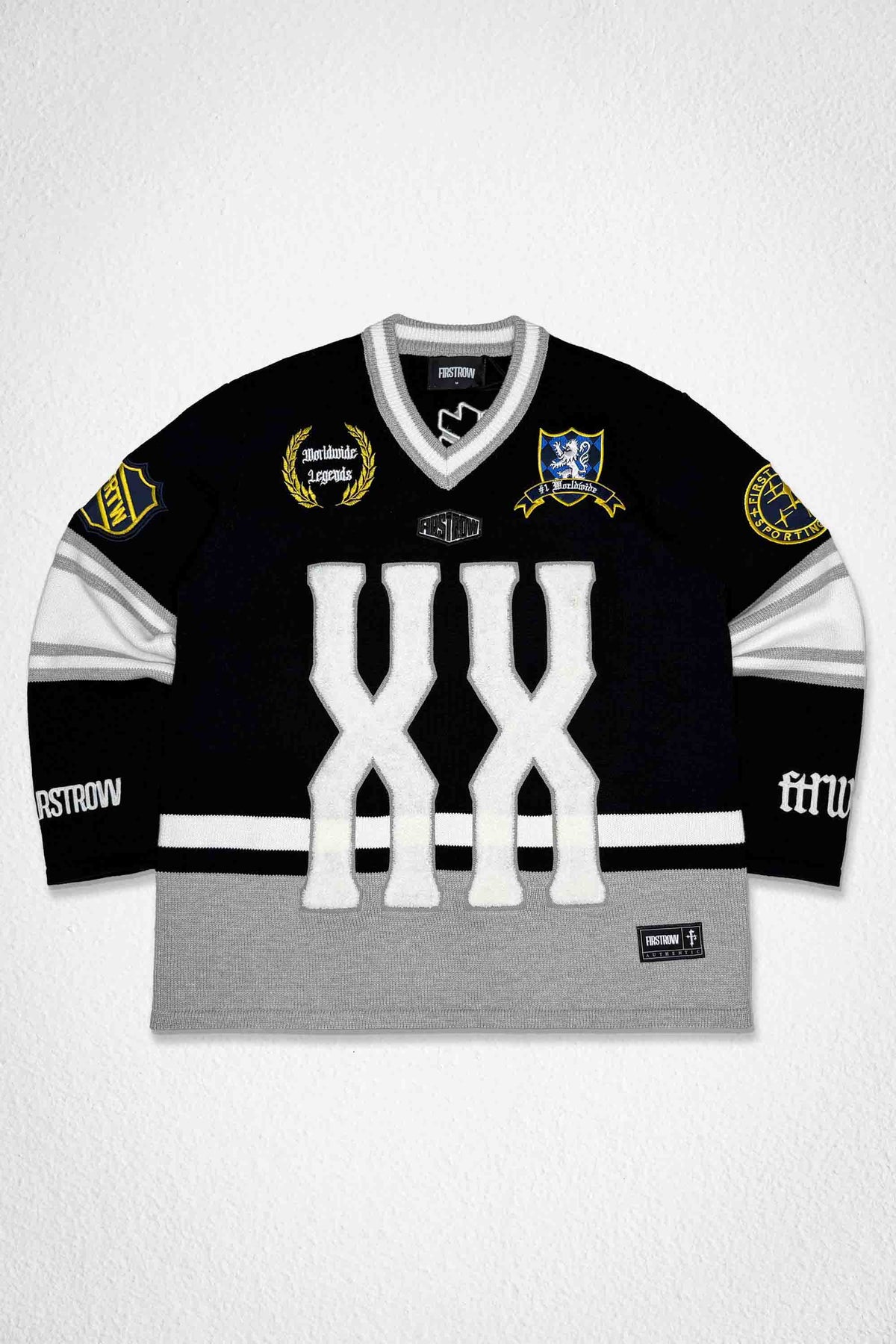 FIRST ROW CLUB SERPENT SHIELD SWEATER(CW)