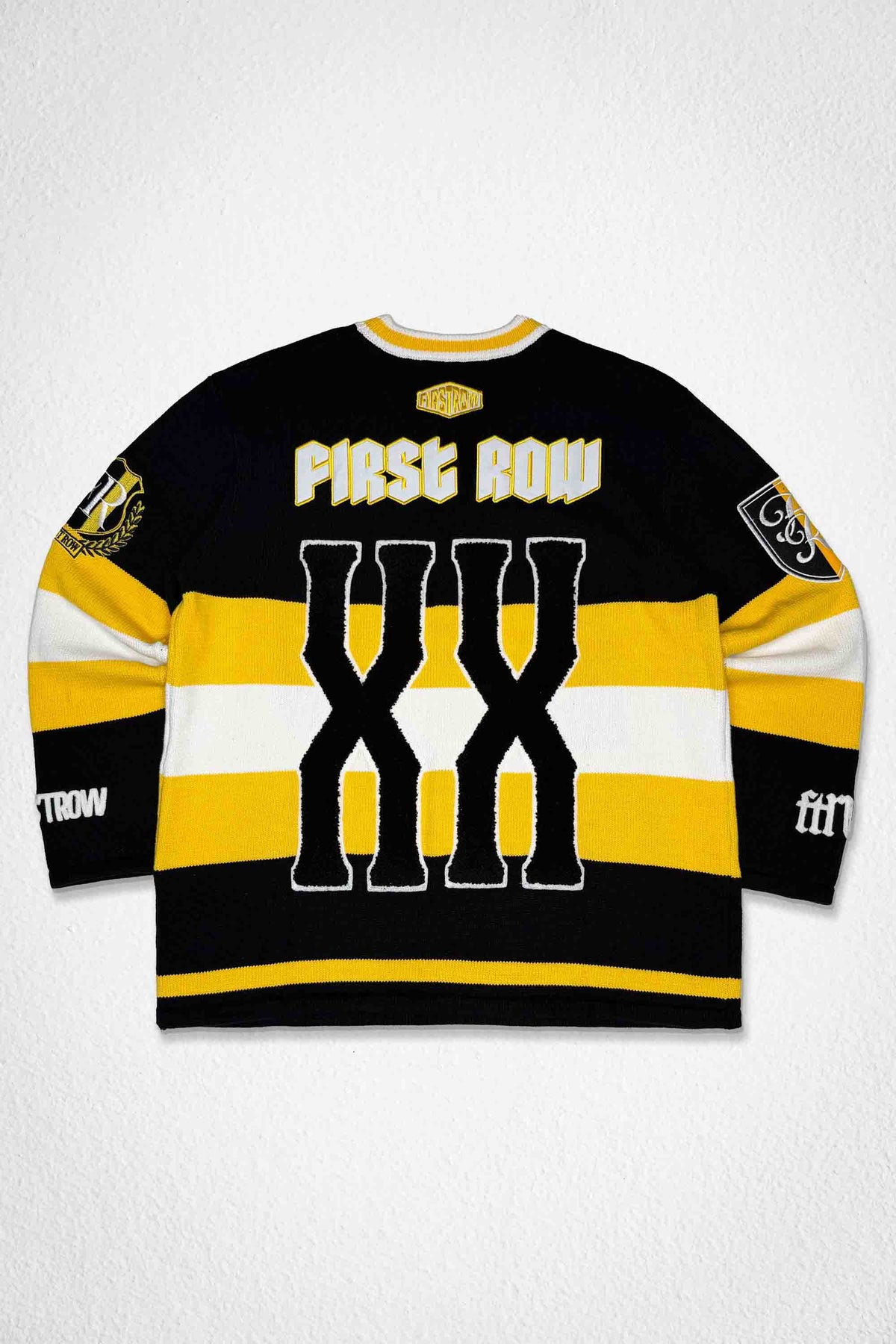 FIRST ROW CLUB 52 SWEATER(CW)