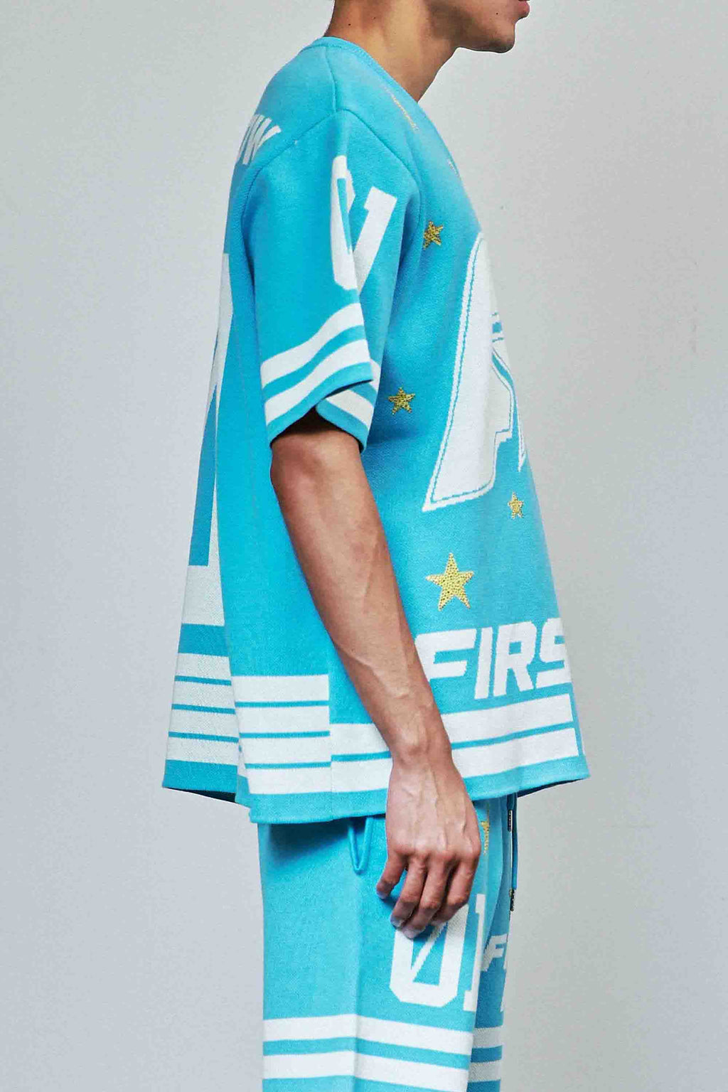 SCATTERED STAR SWEATER TEE