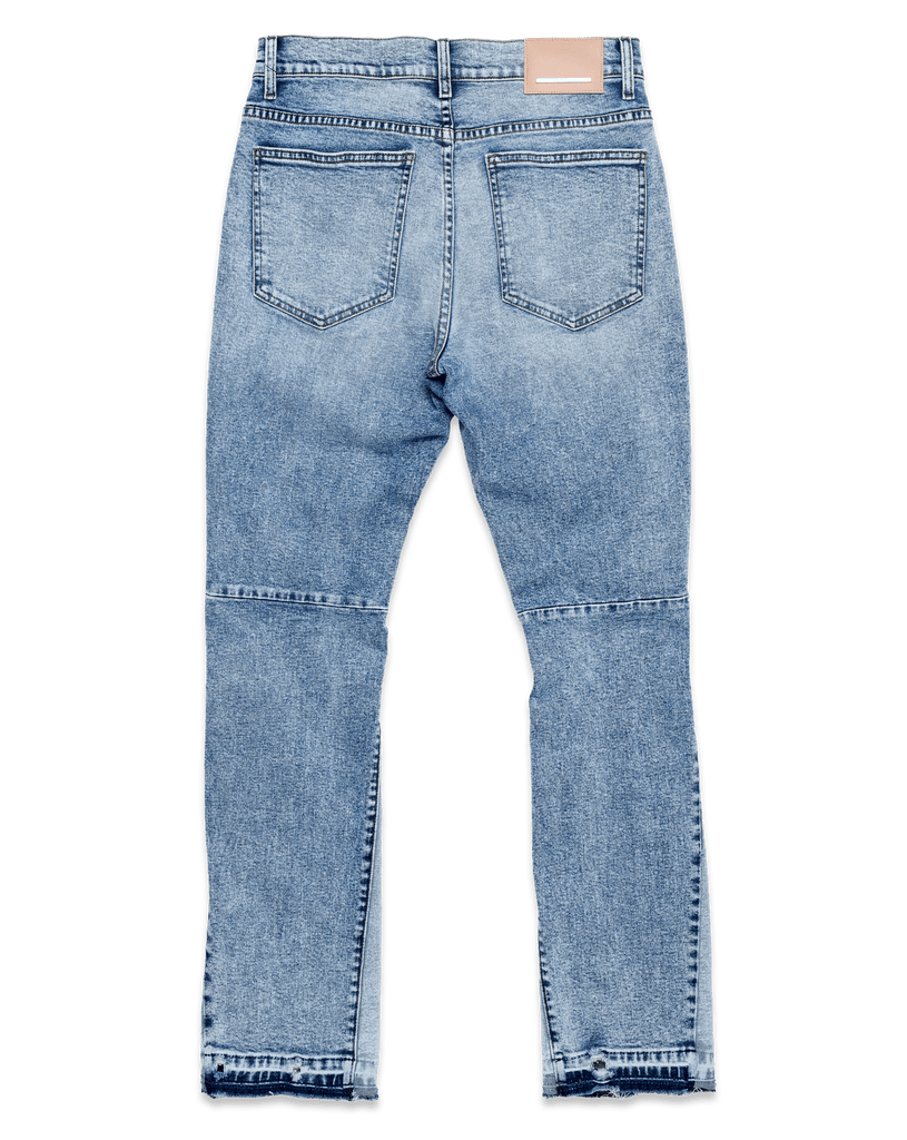 LIGHT WASH ESSENTIAL SLIM STRAIGHT DENIM