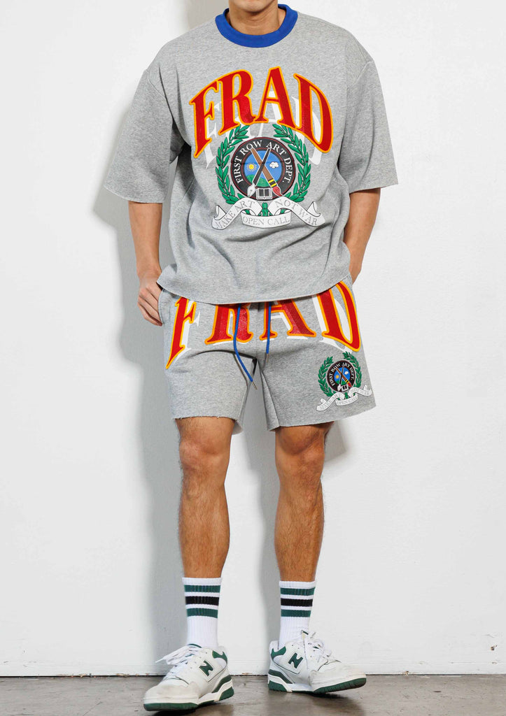 PEN & BRUSH ART OVERSIZE FLEECE TEE