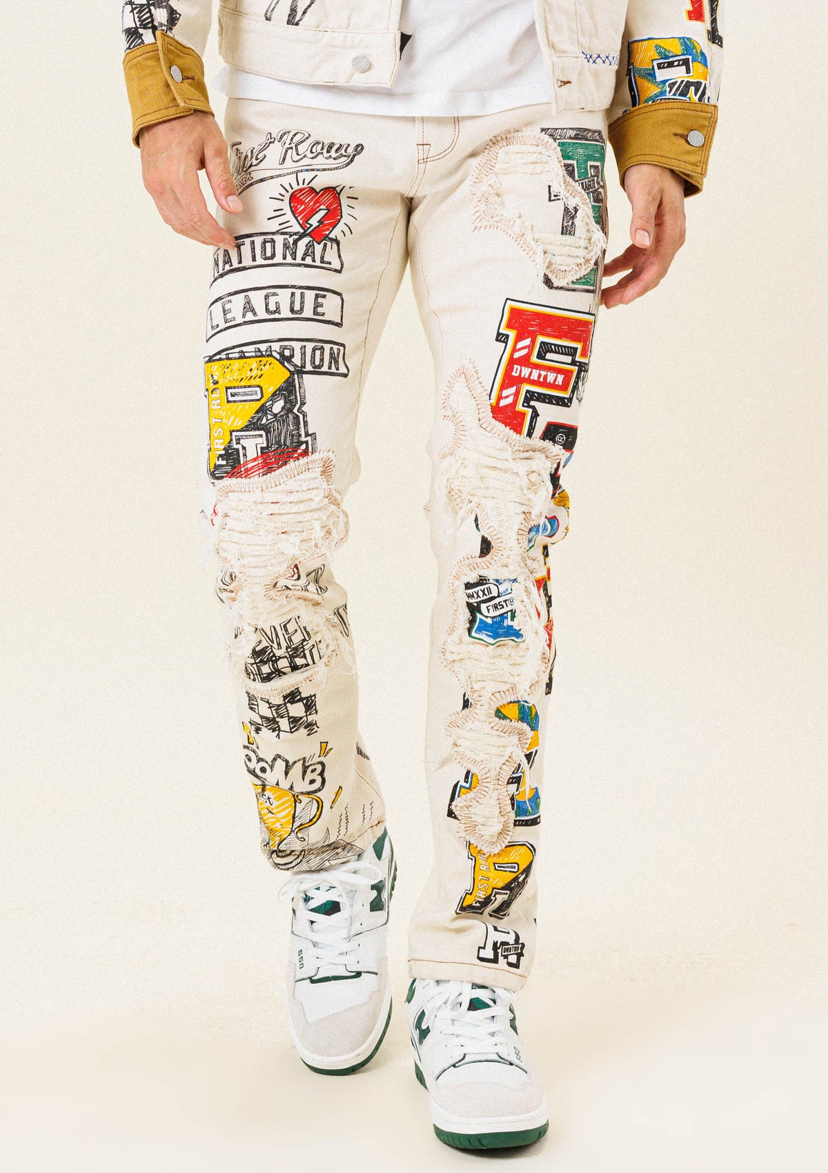 ALL OVER HAND-DRAWN SLIM FIT PANTS | First Row