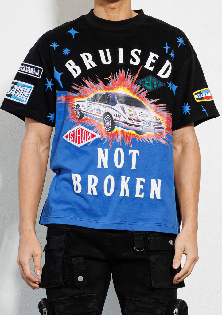 RACING MULTI PATCHES . GRAPHIC TEE
